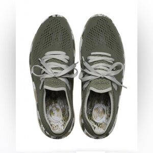 Crocs Men's LiteRide camo marbled 360 Pacer‎ Lace-up Sneakers size 8 brand new